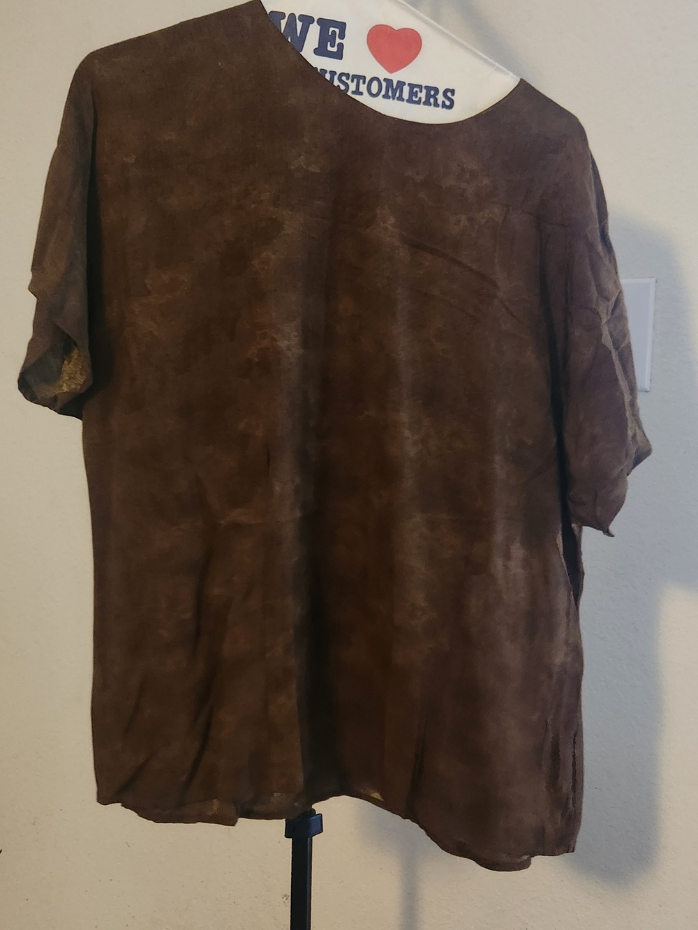 Carole Little Brown Short-Sleeve Men's Tee
